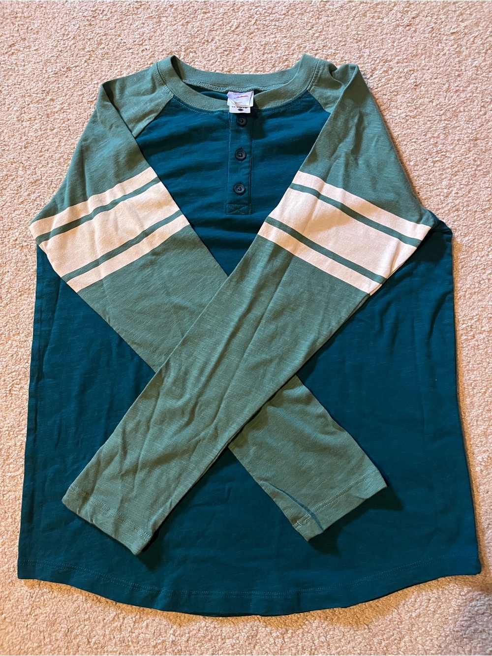Hanna Andersson Teal and Sage Raglan Henley Long-Sleeve Tee